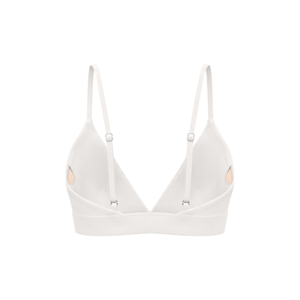 A.MP - Women’s Cropped V-Neck Sports Bra